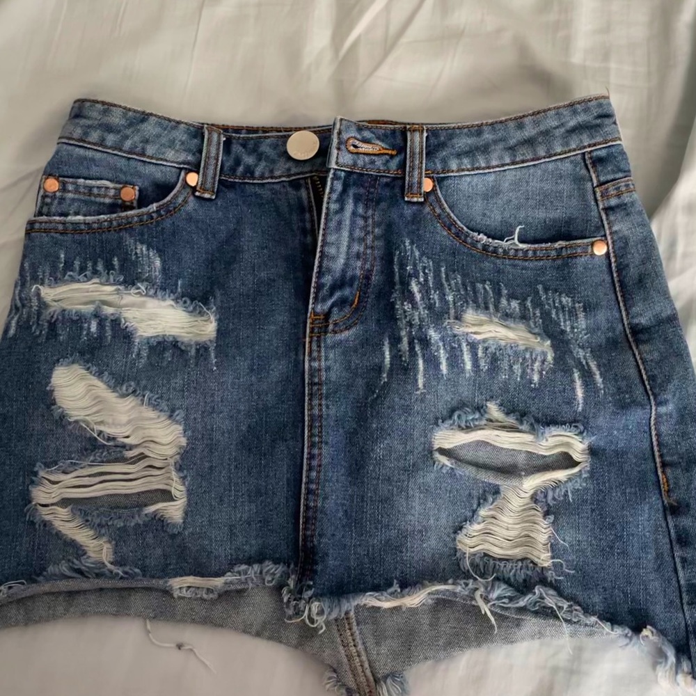 Caffeine Brand: mini jean skirt